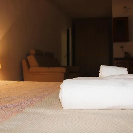 Porta Deuropa Bed & Breakfast 3*